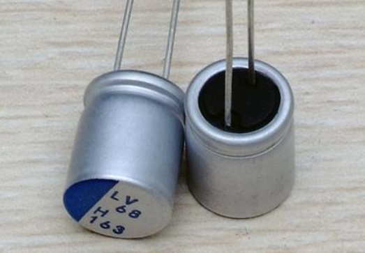 什么是固態(tài)電容？